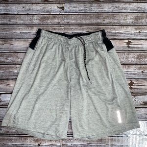 Men’s m Reebok shorts